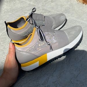 Steve Madden Limited Edition Rhinestone Sneakers💛